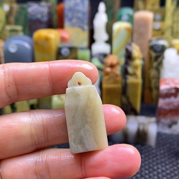 云南石用****3青田石印章石