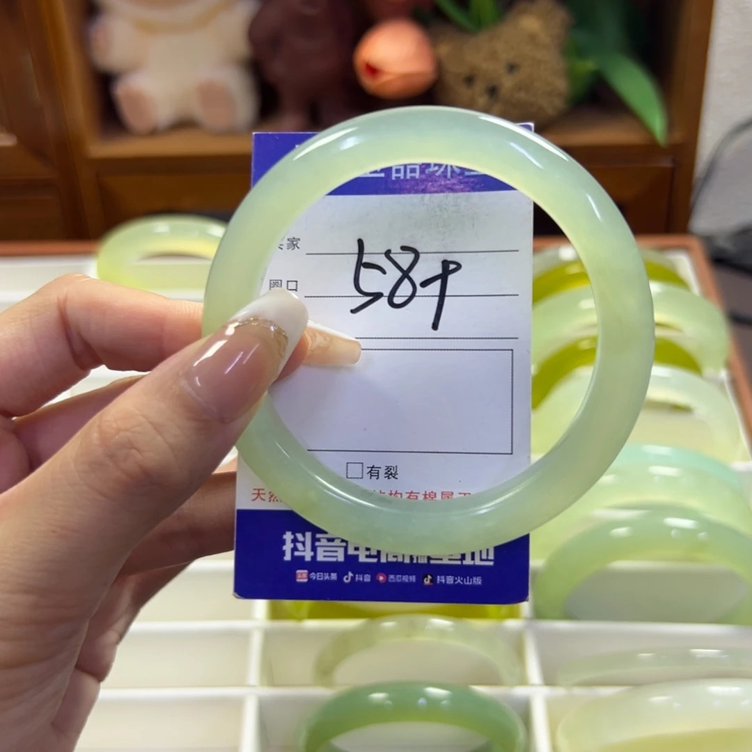 未镶嵌蛇纹石玉手镯365