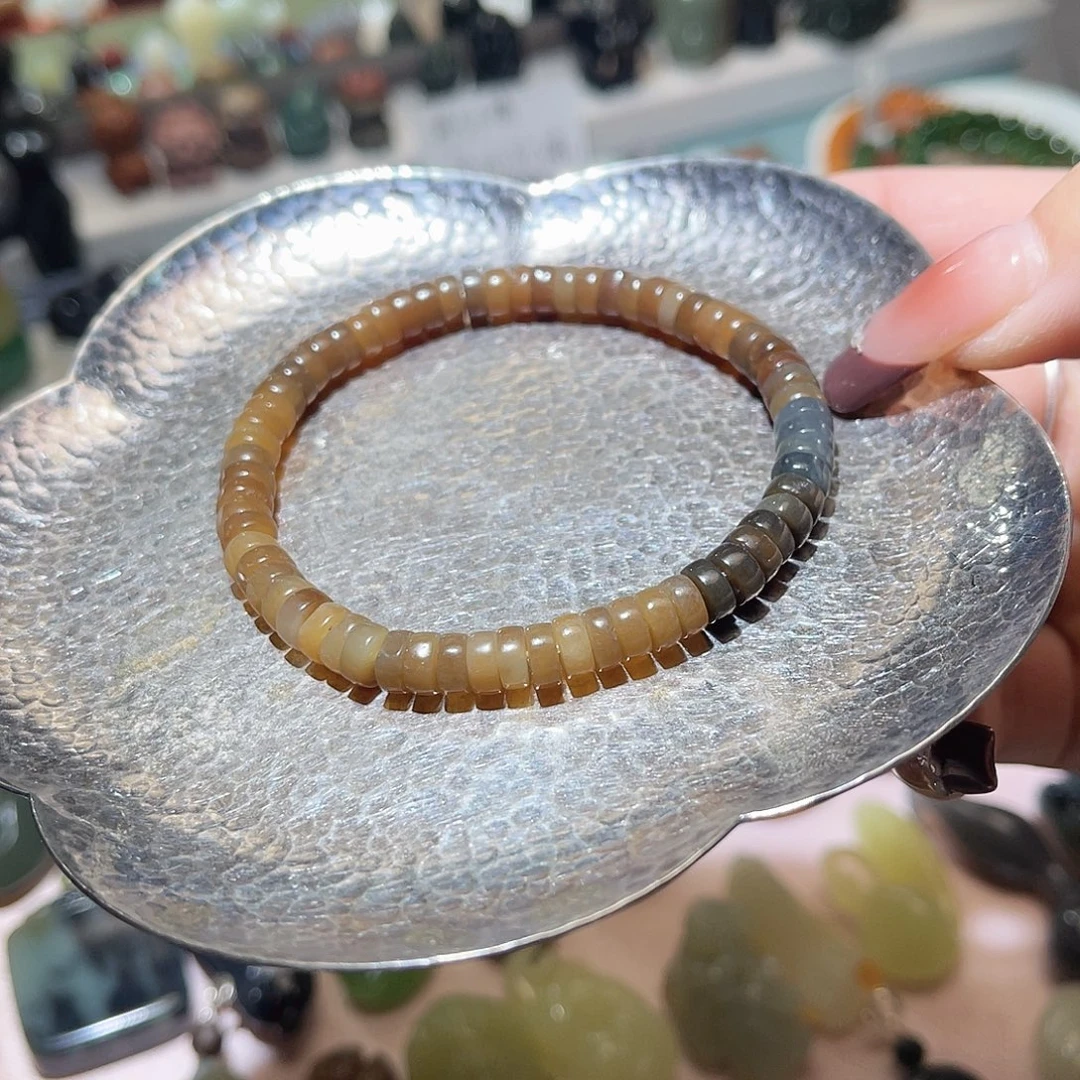 和田玉未镶嵌手链红糖药片