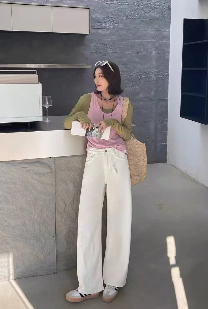 新款时尚百搭弯刀裤