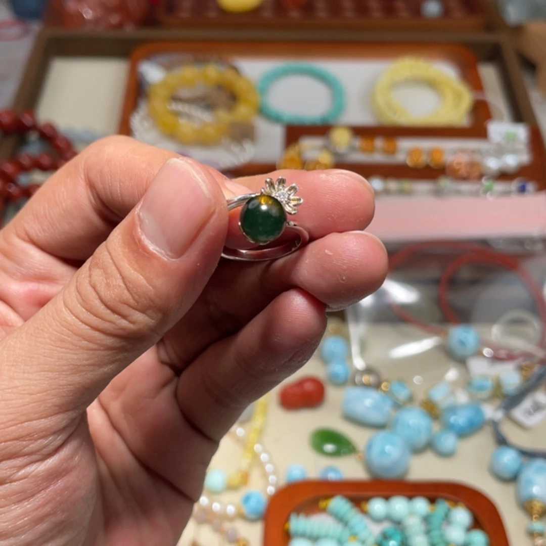 琥珀戒指银S925镶嵌圆珠