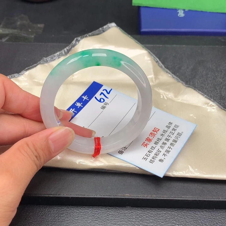 以实物为准拍哪个发哪个672