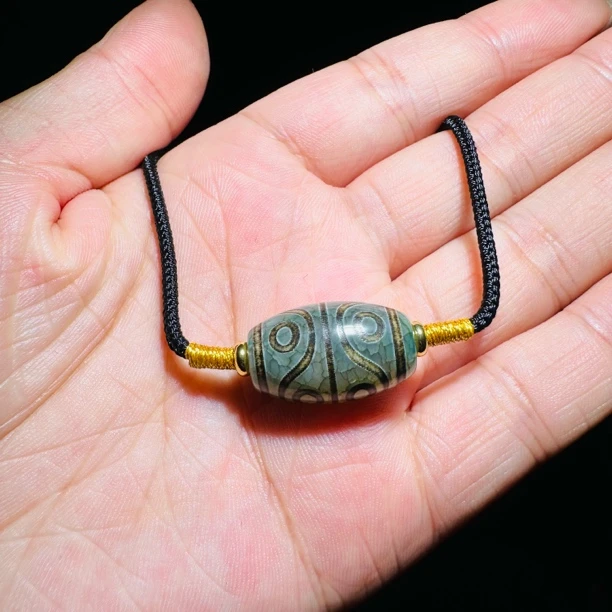 玛瑙青稞供龙麟纹达落水纹八眼图腾锁骨链22乘12.5毫米左右