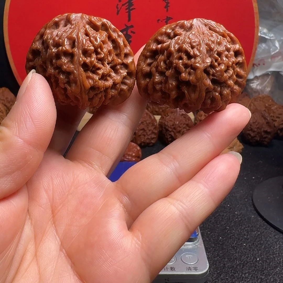 文玩核桃把件老疆