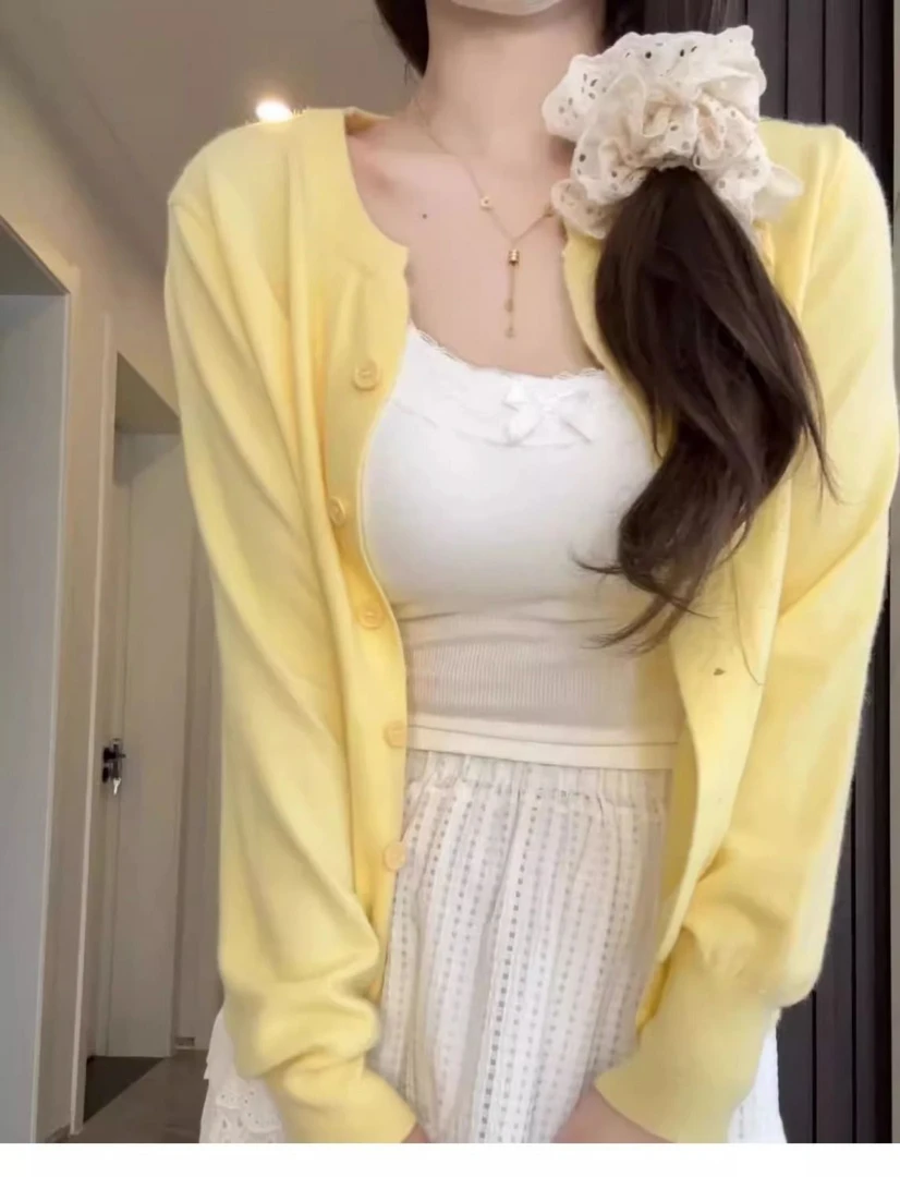 纯色温柔软糯针织衫女春季新款圆领修身显瘦开衫针织长袖气质百搭