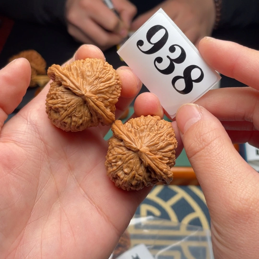 桃核吊坠?****38全品白狮子938号