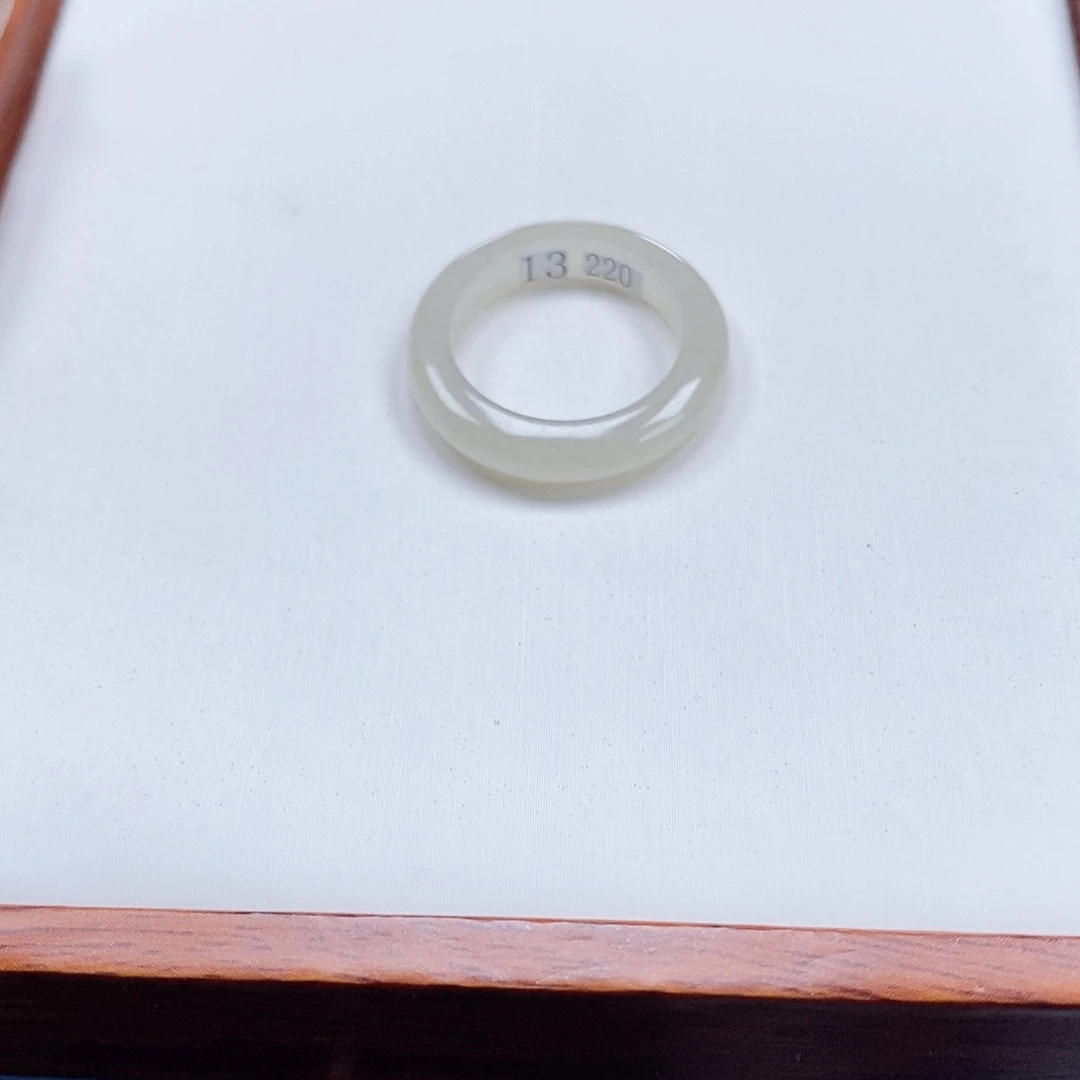 和田玉戒指未镶嵌露****?专拍9-16.7