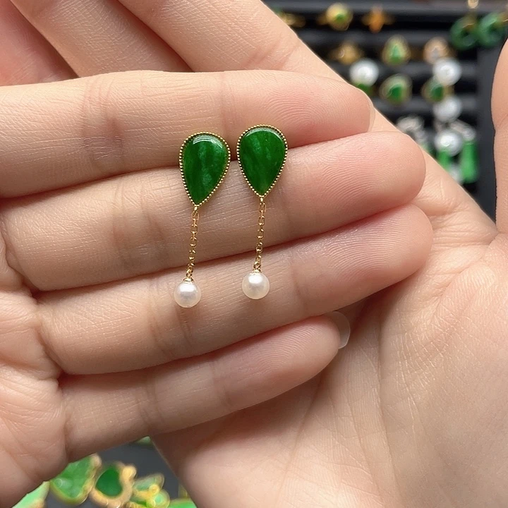 翡翠18K金镶嵌耳饰天然翡翠