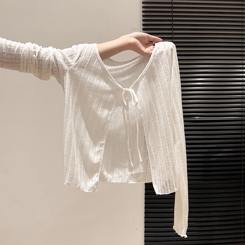 白色绑带防晒长袖T恤开衫女夏季新款宽松显瘦小众高级感短款上衣