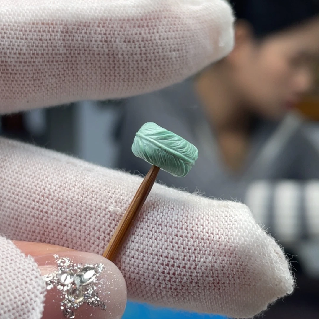 绿松石未镶嵌挂件