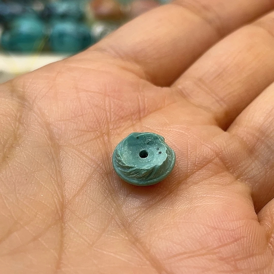 南红玛瑙未镶嵌原矿松石系列