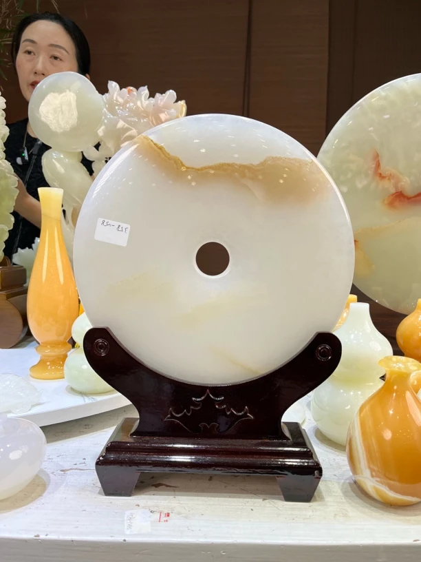 精品天然玉石平安扣摆件