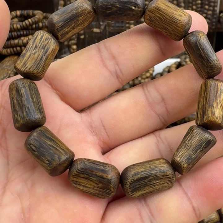 手串沉香乌身手串10克加