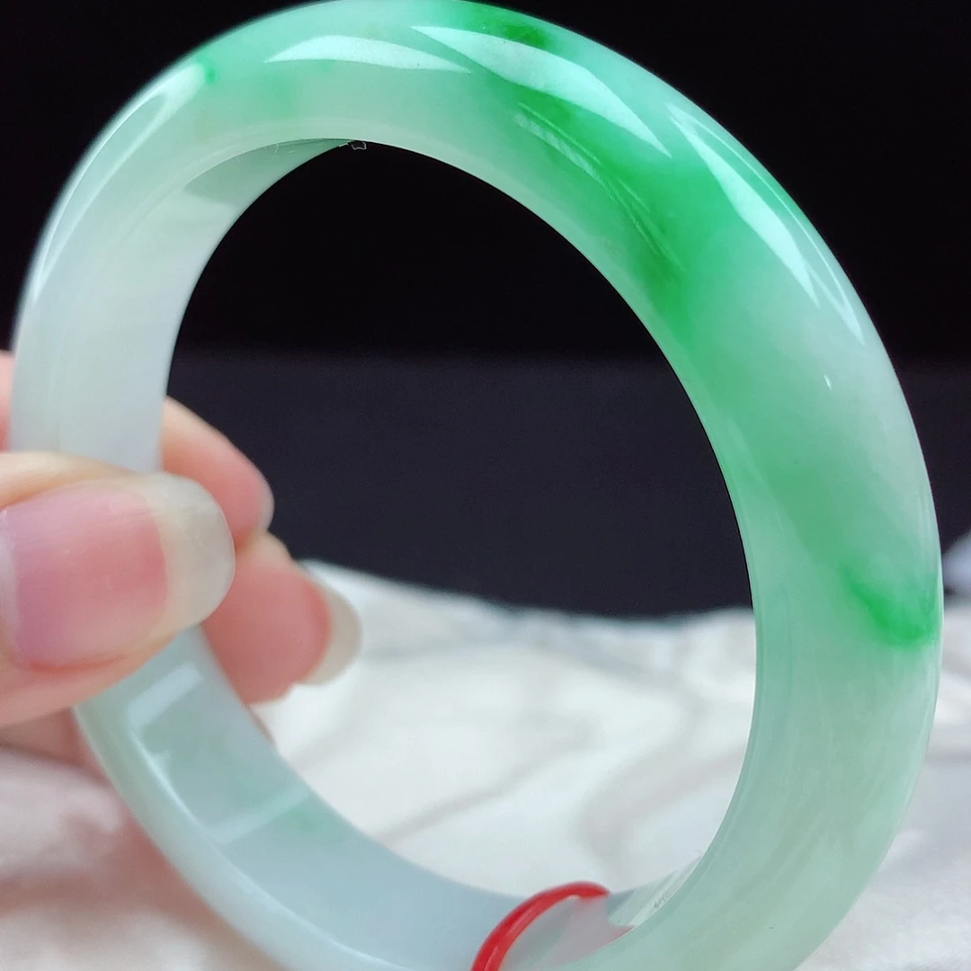 未镶嵌手镯翡翠96784，