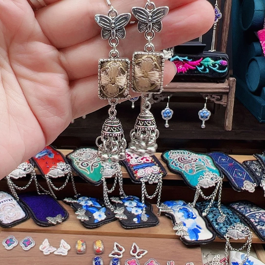 织绣手工刺绣工艺品