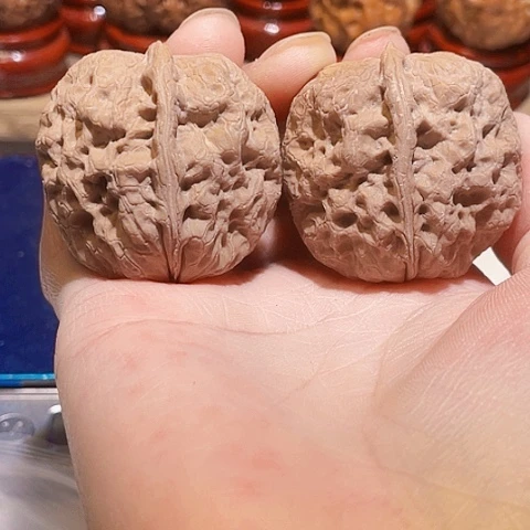 文玩核桃把件麻铁带彩41