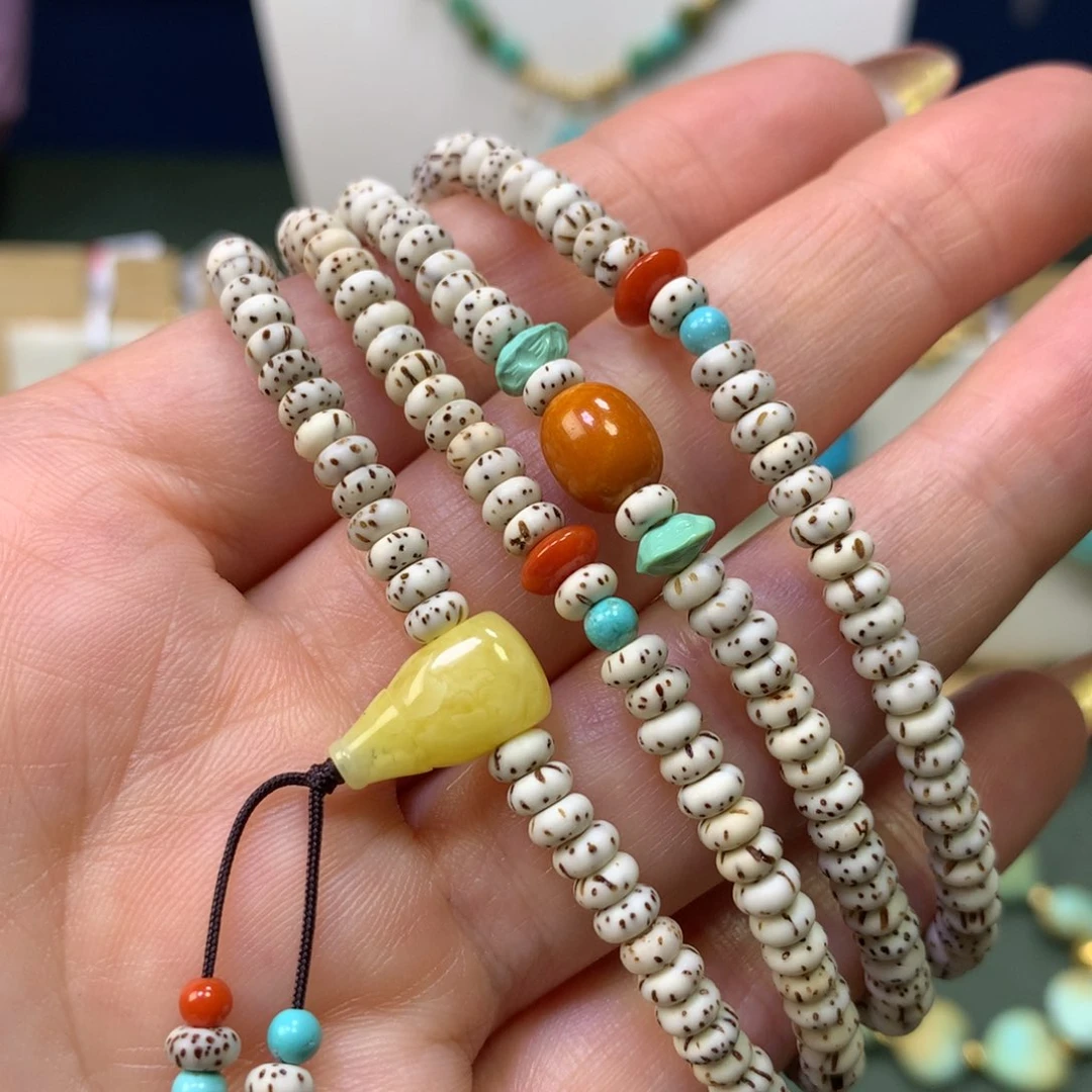 南红玛瑙手链未镶嵌