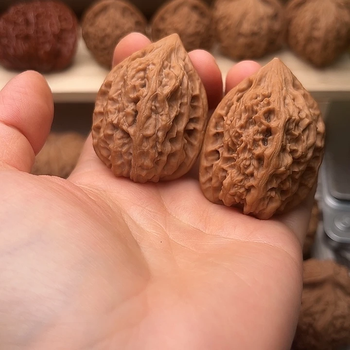 7***g吊坠文玩核桃鸡心35