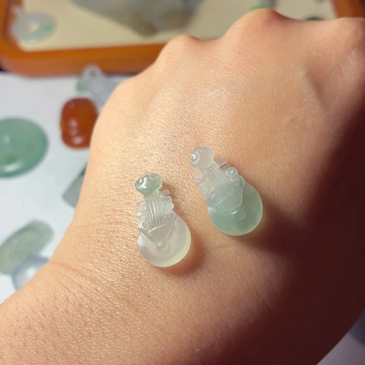 定制翡翠未镶嵌福利