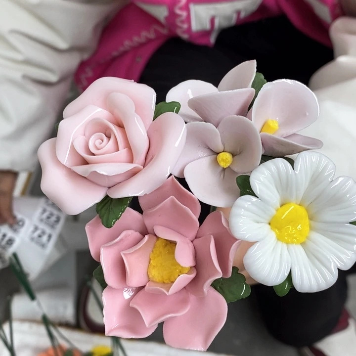 摆件陶瓷材料研究