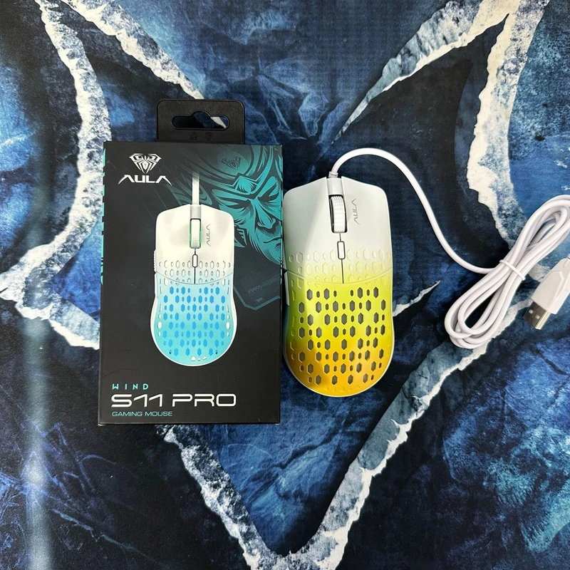 准新品 品牌 准新品 AULA/狼蛛 狼蛛s11pro线游戏鼠标发光洞洞设