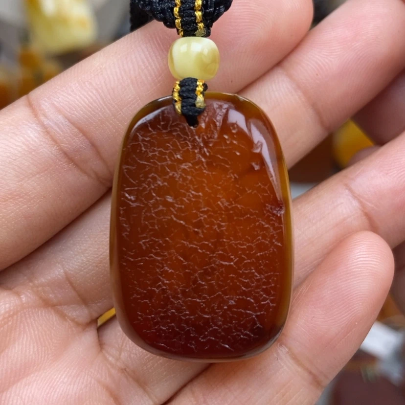 【闪购商品】琥珀颈饰未镶嵌