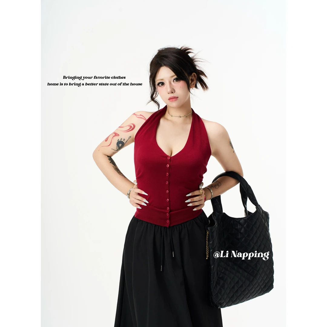 Li Napping美式辣妹微胖梨形复古挂脖吊带纽扣无袖上衣