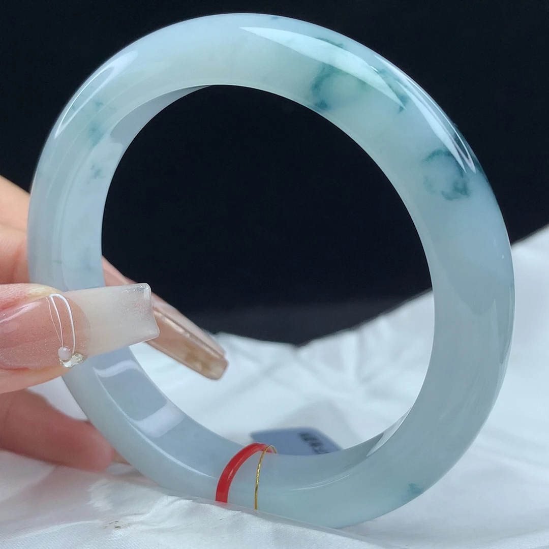 翡翠手镯未镶嵌58圈3119