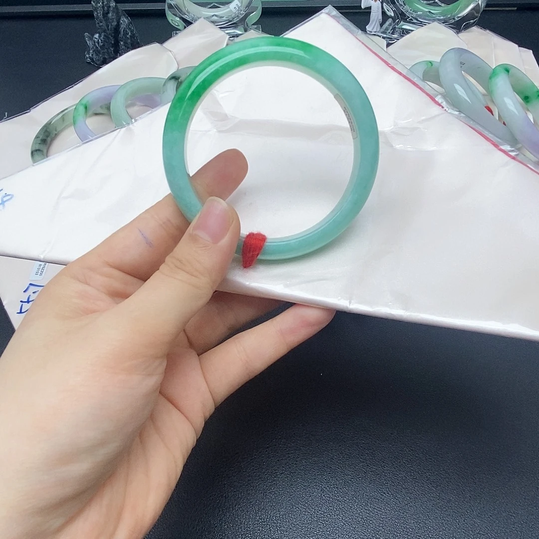 梦***使闪购为准，一物一拍