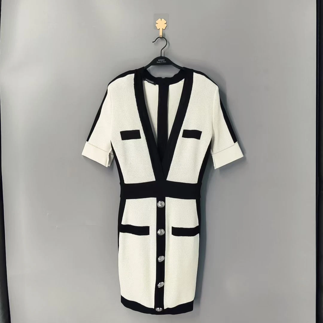 95新 BALMAIN/巴尔曼 经典logo连衣裙/36码/16122532