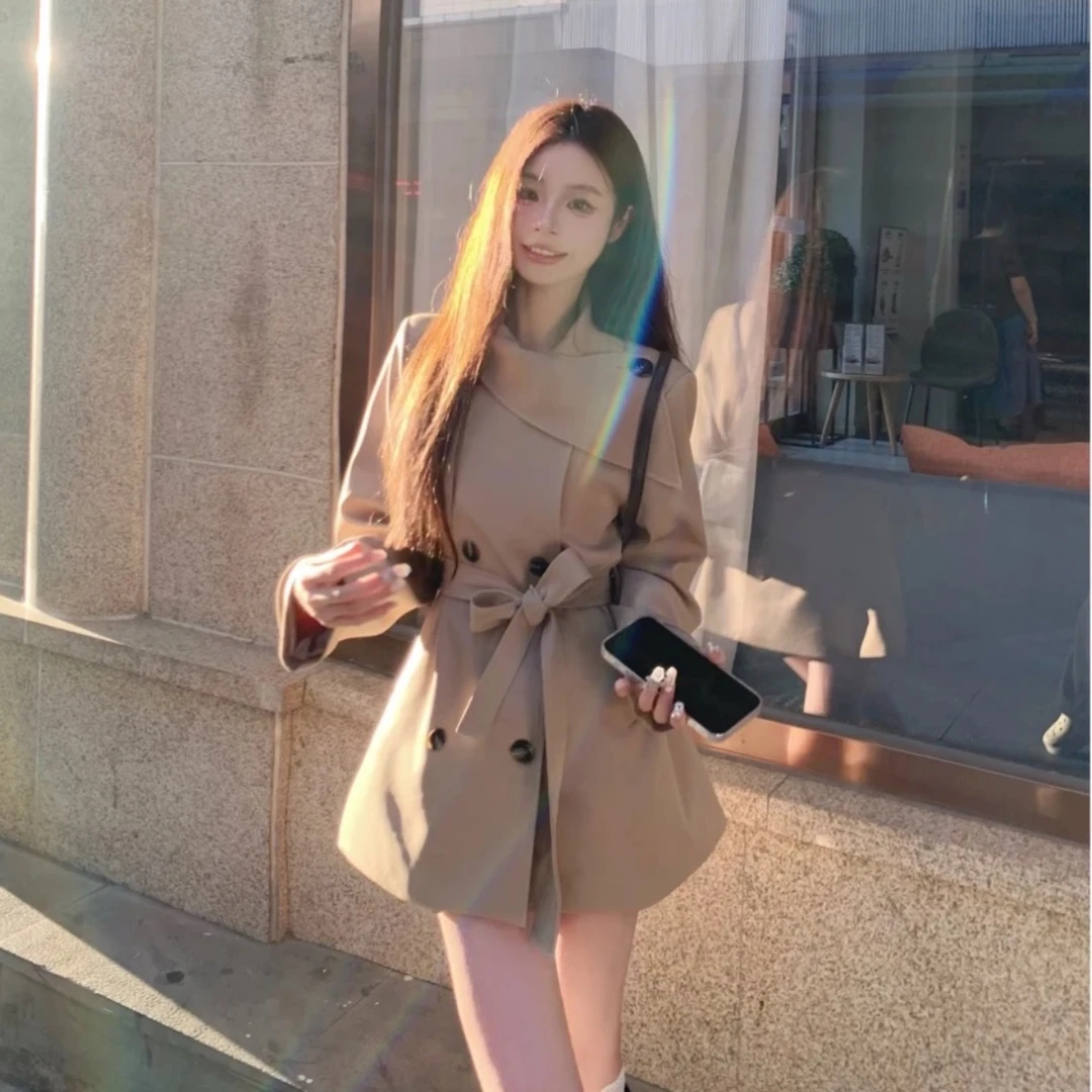 2025秋网红新款英伦风双排扣韩版通勤风衣外套女
