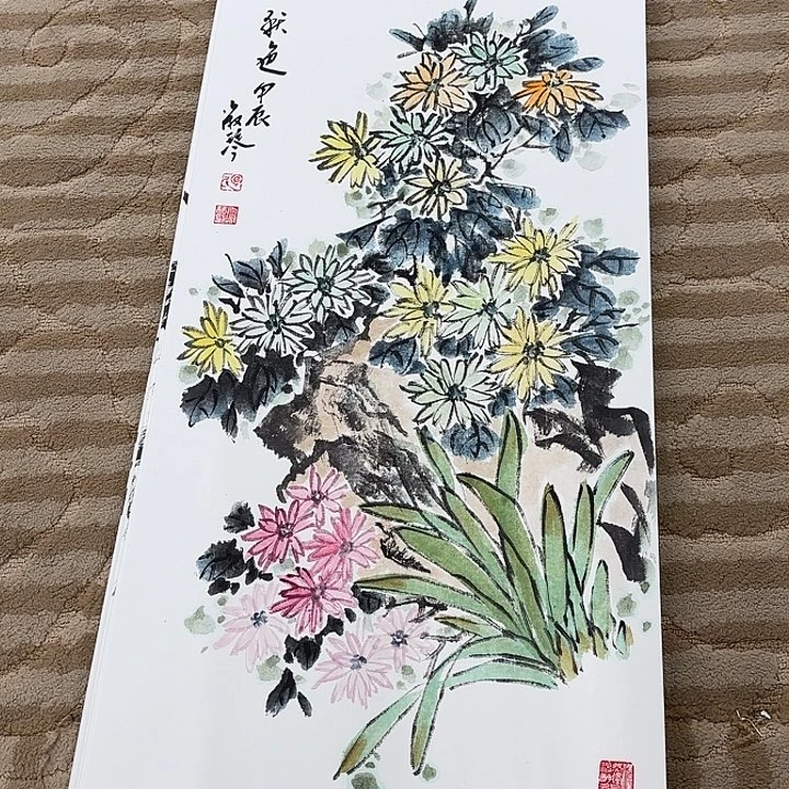 国画花鸟等多种鸟类的栖息