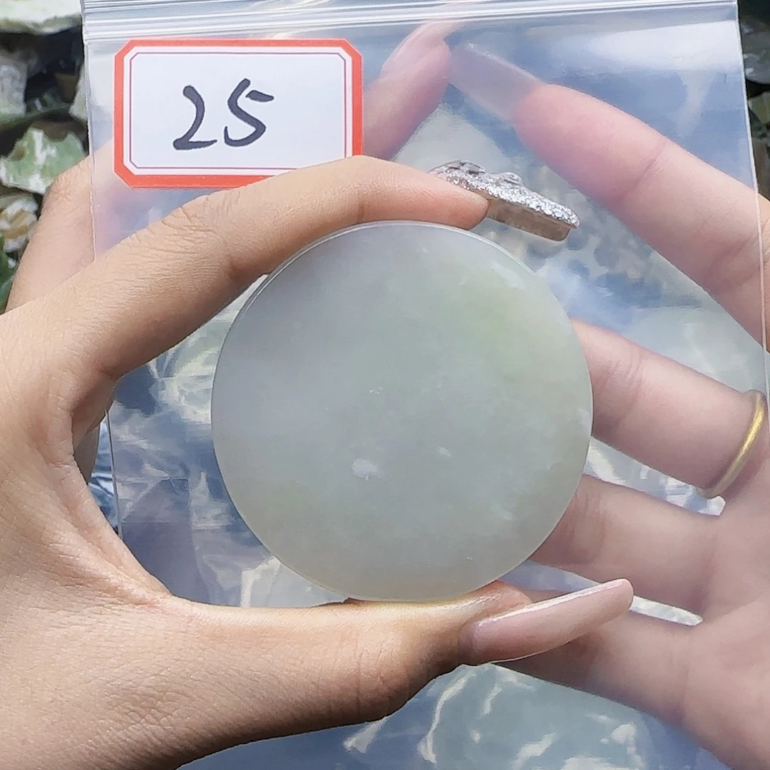 和田玉未镶嵌珠宝半成品