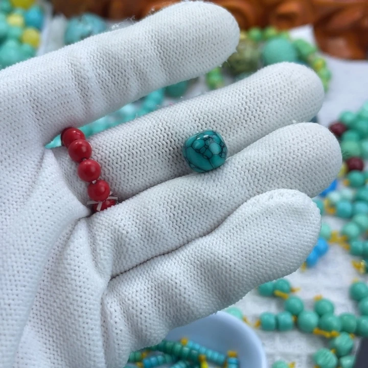 南红玛瑙未镶嵌珠宝奇石绿松石