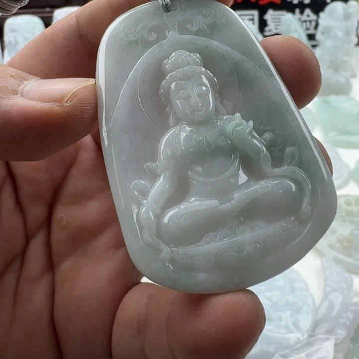 翡翠未镶嵌颈饰天然缅甸A货翡翠