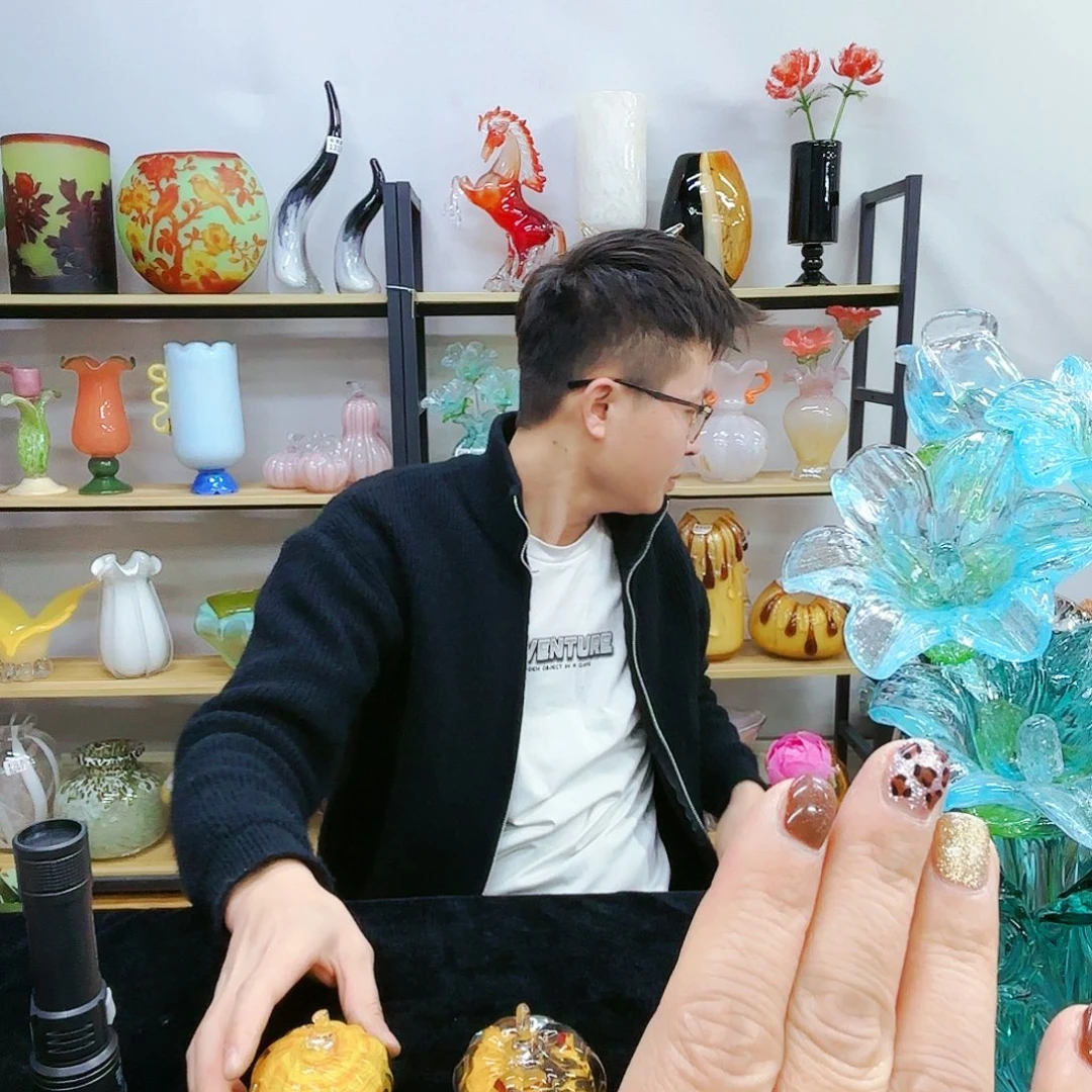 福利不退不换机琉璃艺术品