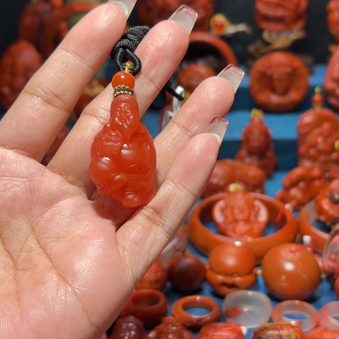 未镶嵌雕刻南红玛瑙