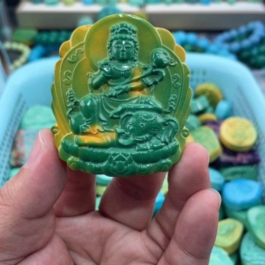 高瓷雕刻精品精美