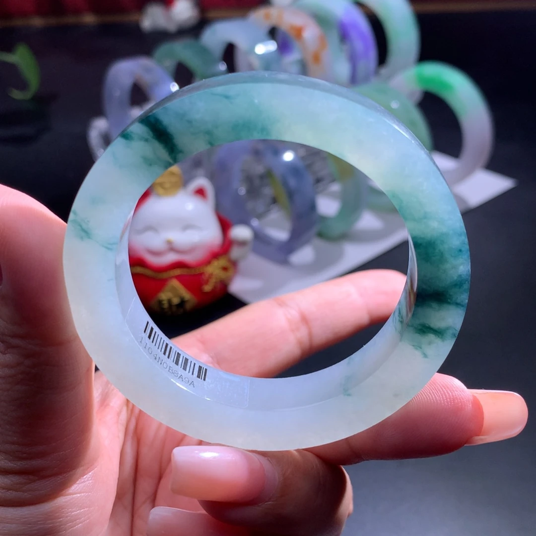 發***财定制翡翠未镶嵌翡翠手镯