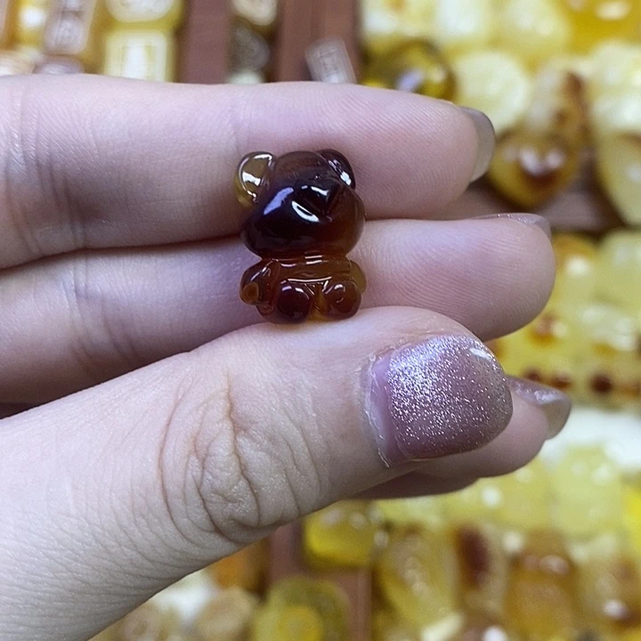 橄榄核吊坠小小熊