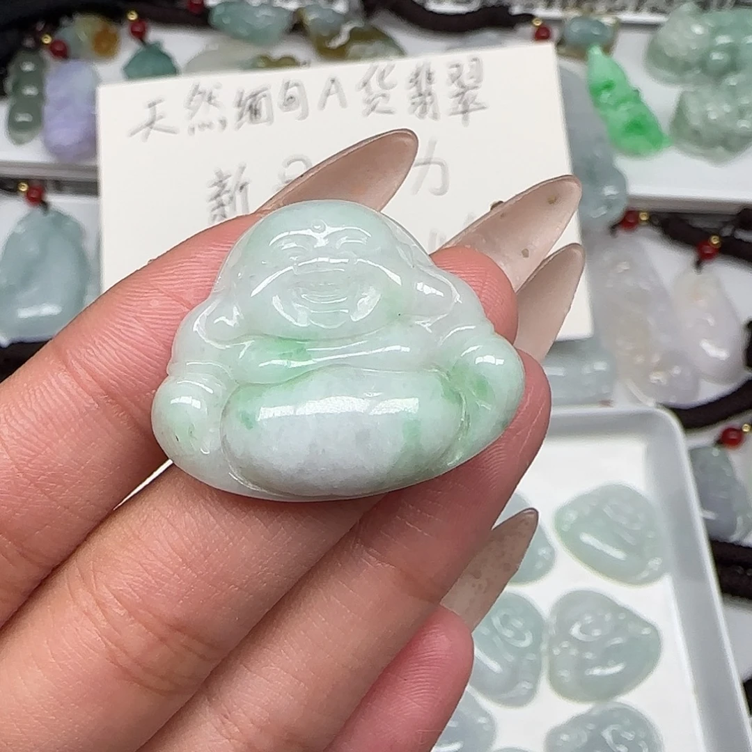 翡翠未镶嵌颈饰16