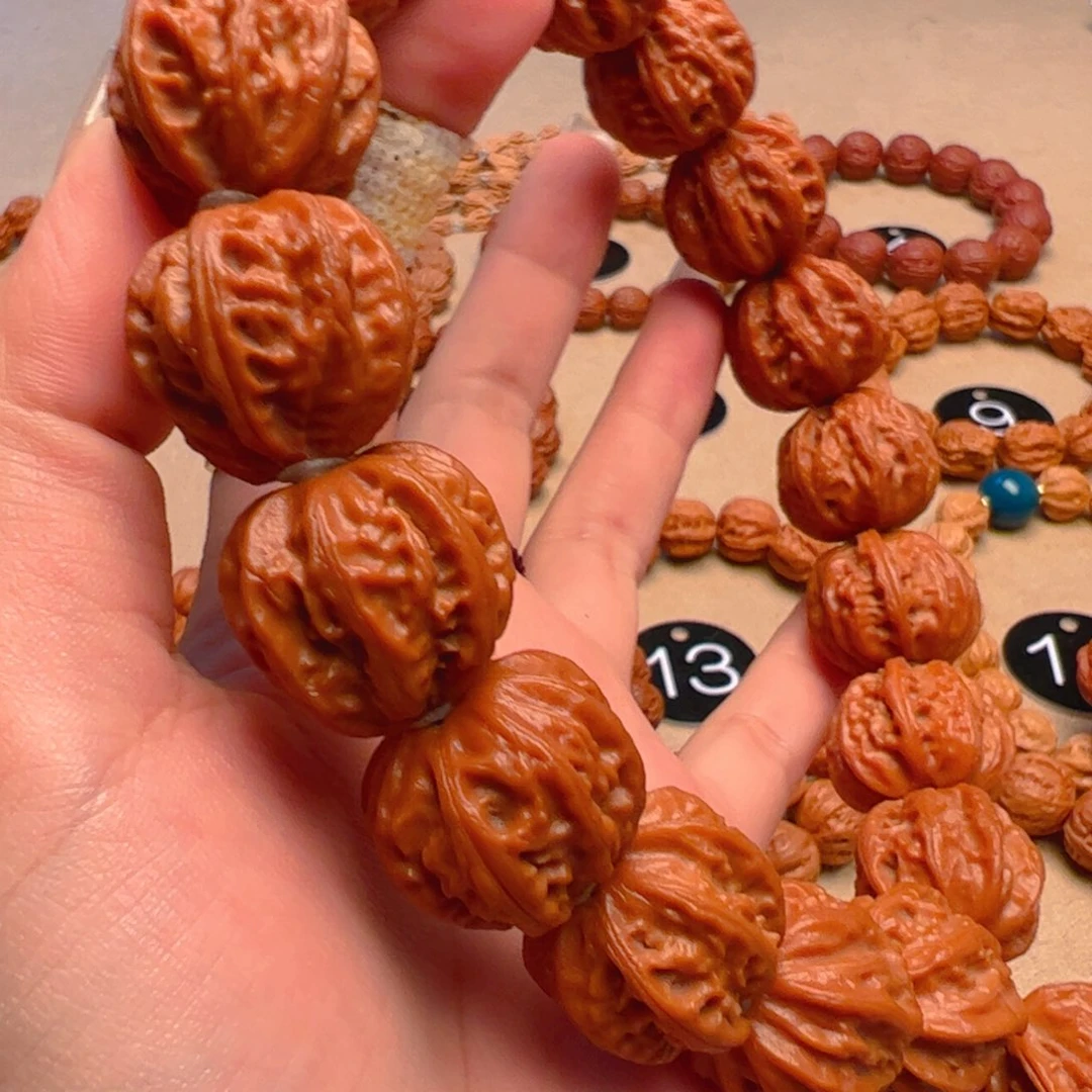 S***r手串文玩核桃门头沟八棱