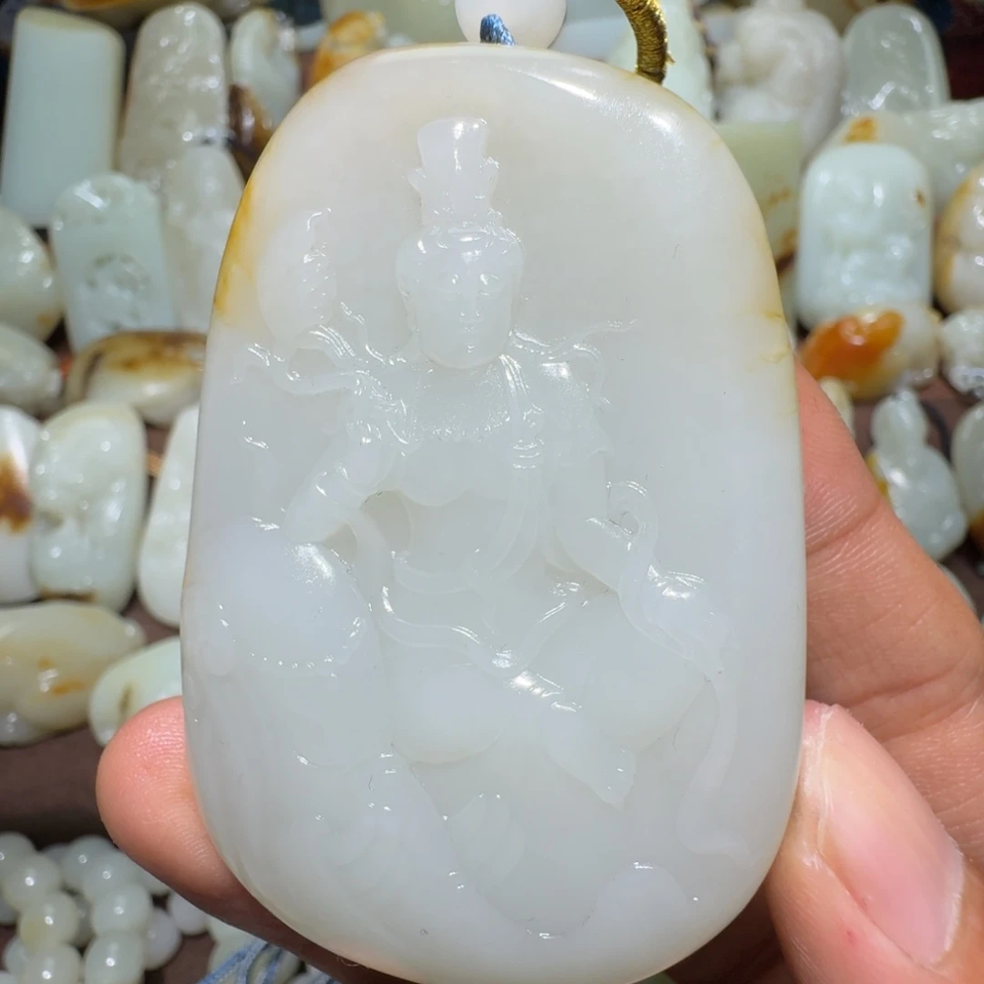 P***生和田玉未镶嵌吊坠(不含链)