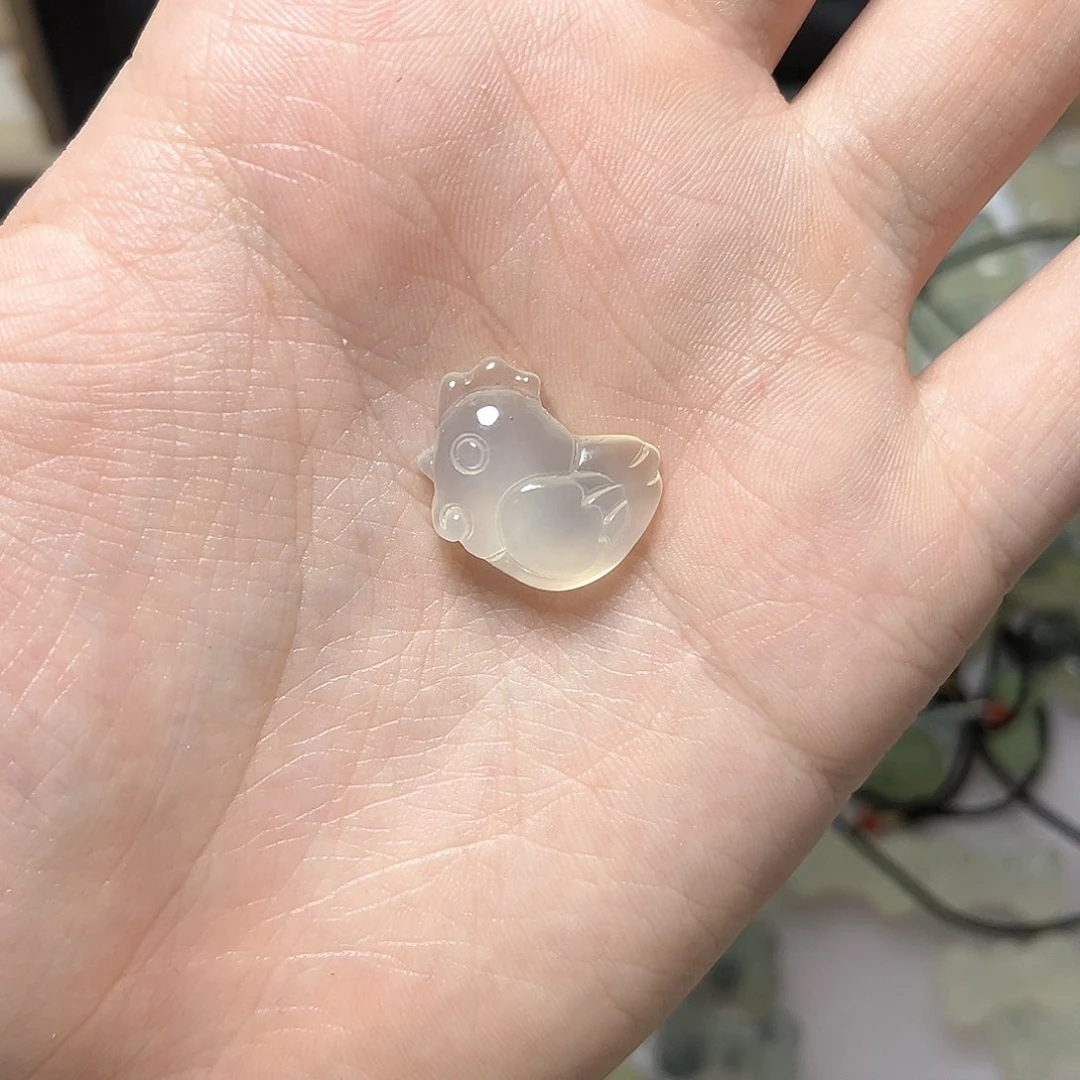 岫玉颈饰未镶嵌编好绳子发货