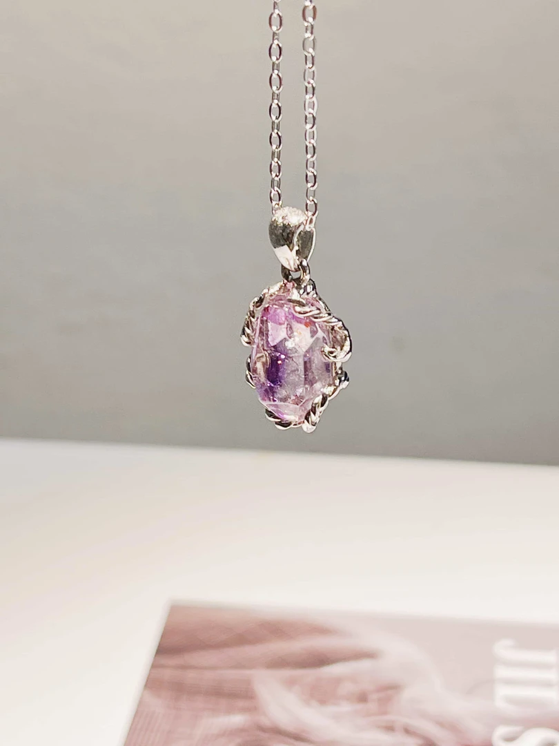 天然水晶吊坠925银麻花镶嵌链气质优雅紫色超七随形水晶锁骨