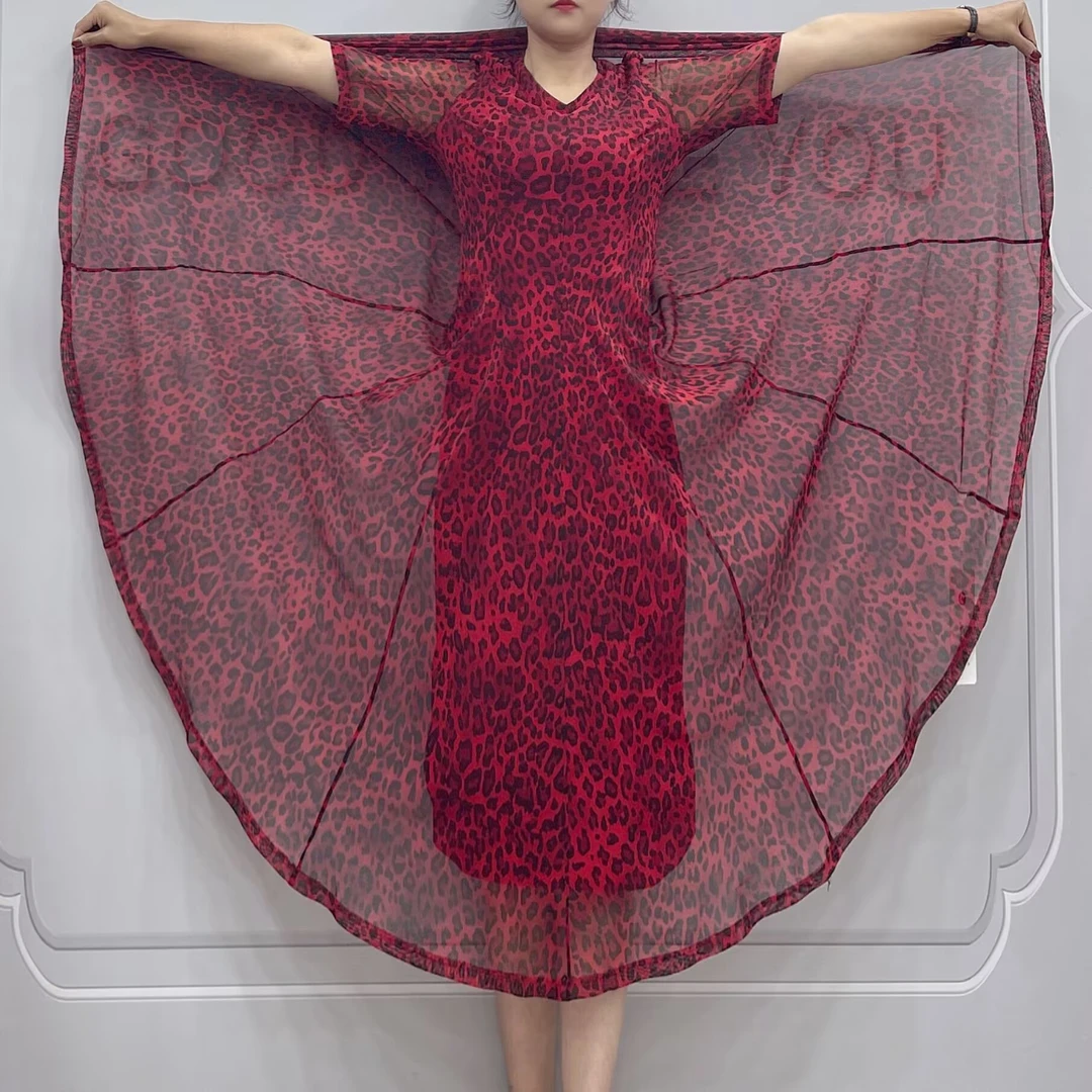 大摆显瘦气质减龄弹力十大片连衣裙