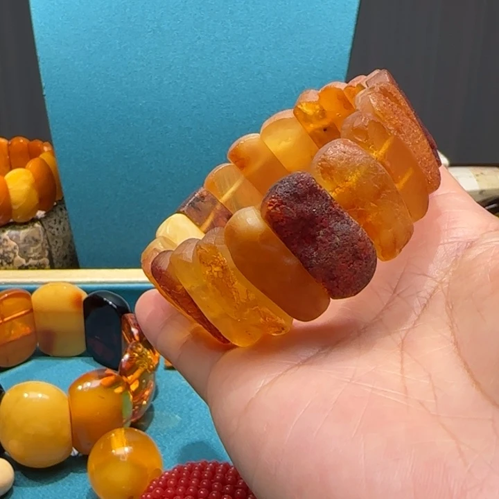 琥珀未镶嵌颈饰波兰设计款琥珀蜜蜡