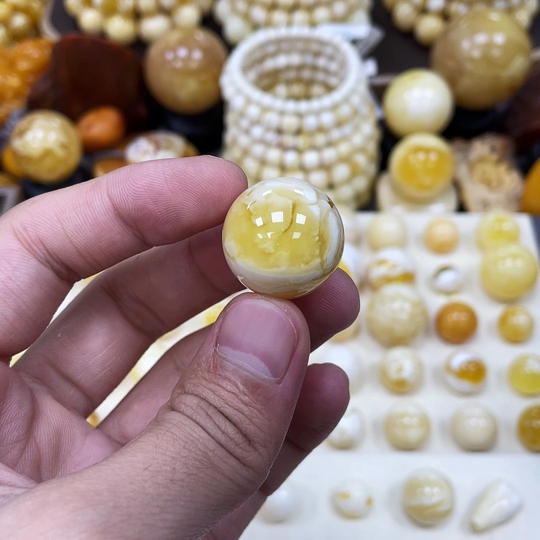 蜜蜡未镶嵌珠宝奇石21.8mm【溶洞妖花金瓷白】圆珠