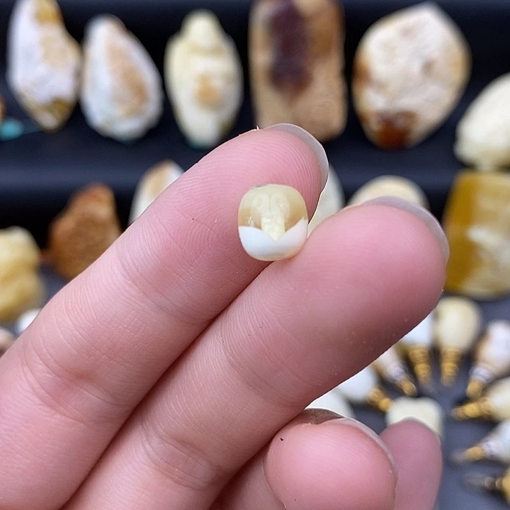 琥珀未镶嵌裸石7单珠c250