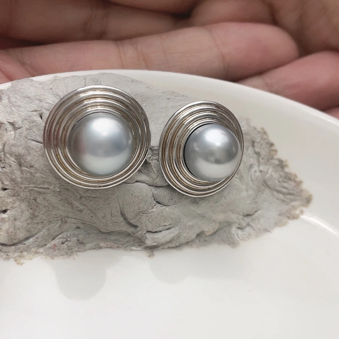 天***骨银S925镶嵌耳饰海水珍珠